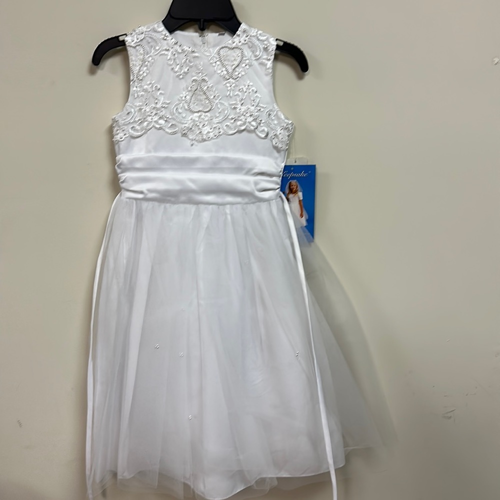 Girls white dress 4&up polyester Keepsake